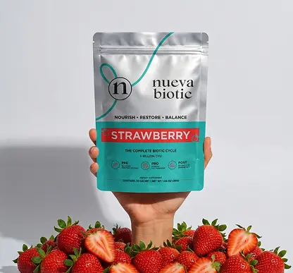 Nueva Biotic strawberry pouch